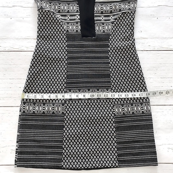 🇨🇦 Ruelle Patchwork Dress Sleeveless Black And White Made In Canada - Picture 15 of 17